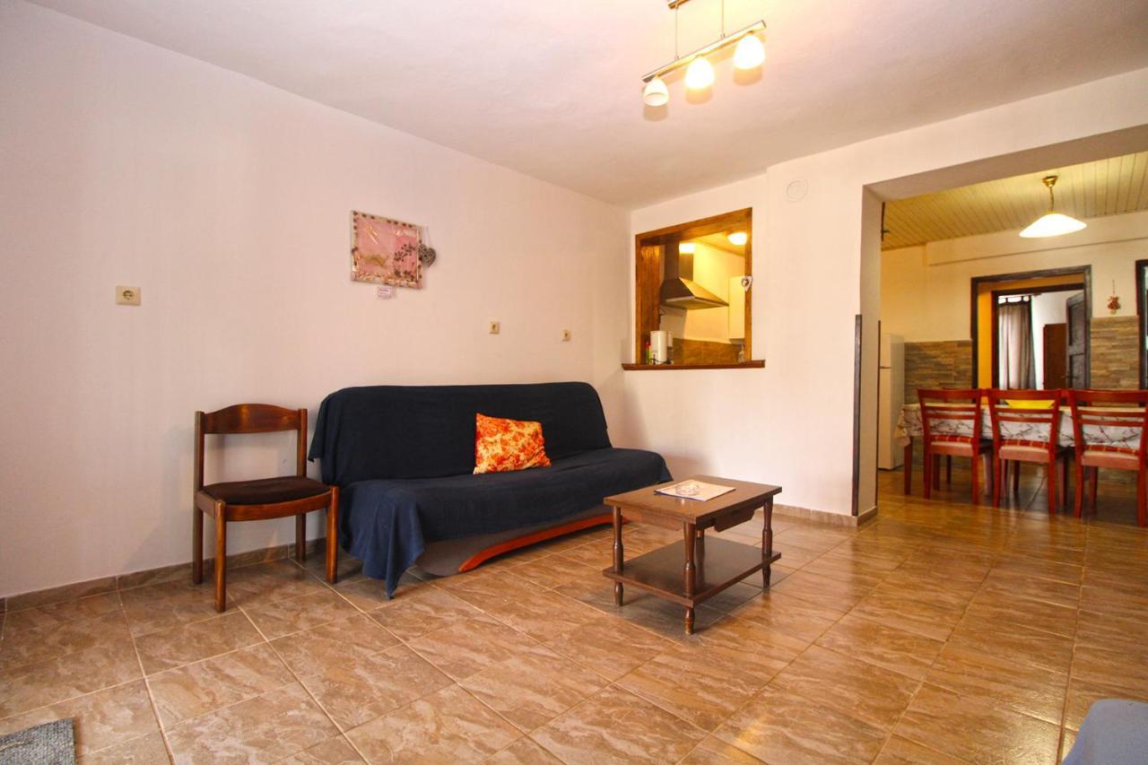 Apartments Matilda 1954 Fazana Exterior photo