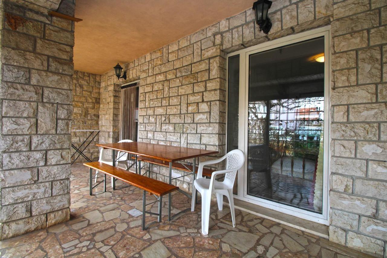 Apartments Matilda 1954 Fazana Exterior photo