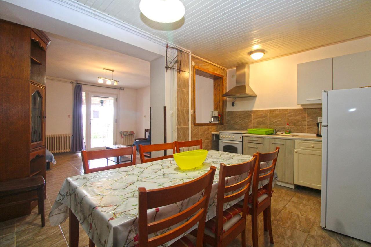 Apartments Matilda 1954 Fazana Exterior photo